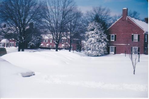 Photo of Fairlington during a blizzard in 1978.